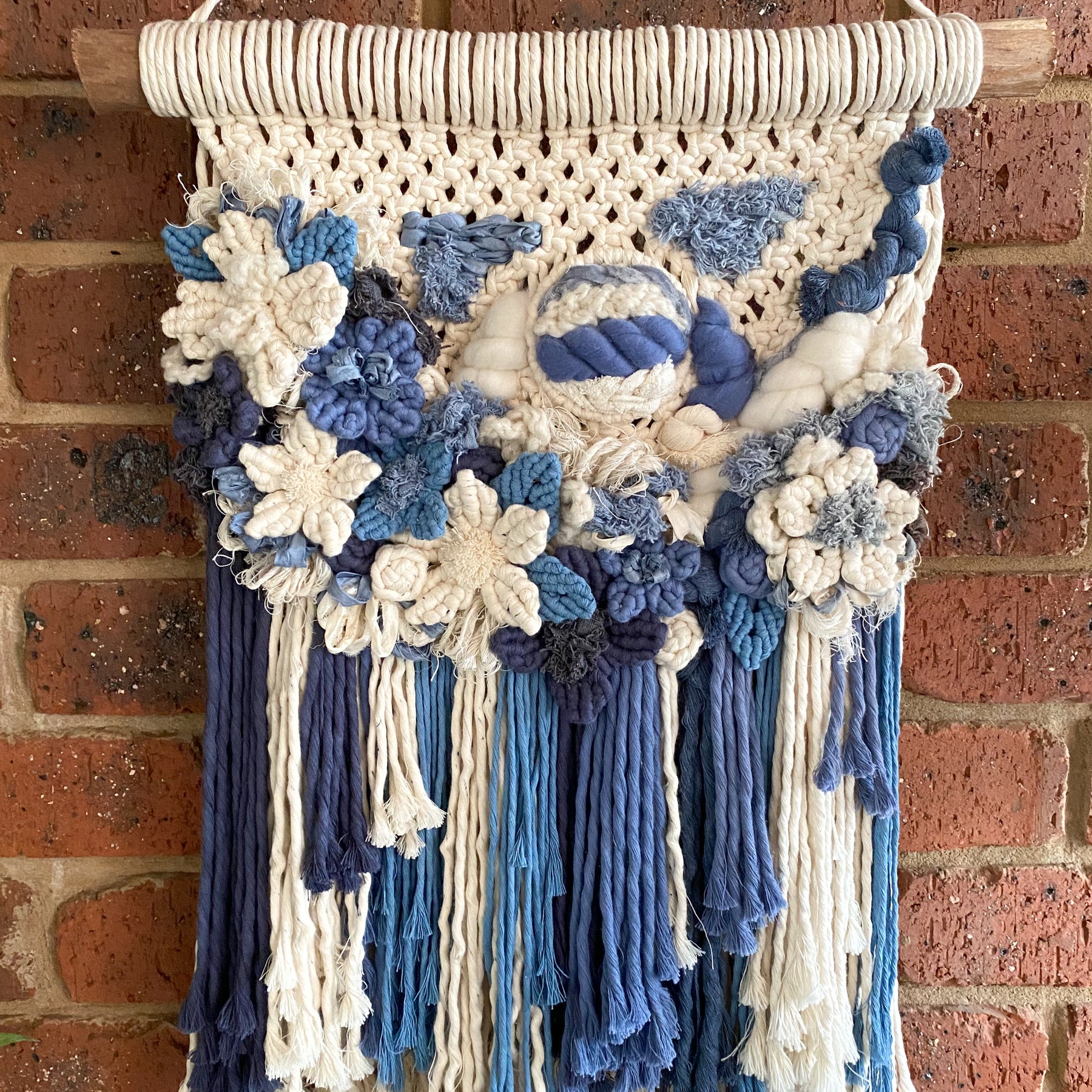 Macrame Floral Wall Hanging - Beautiful Blues