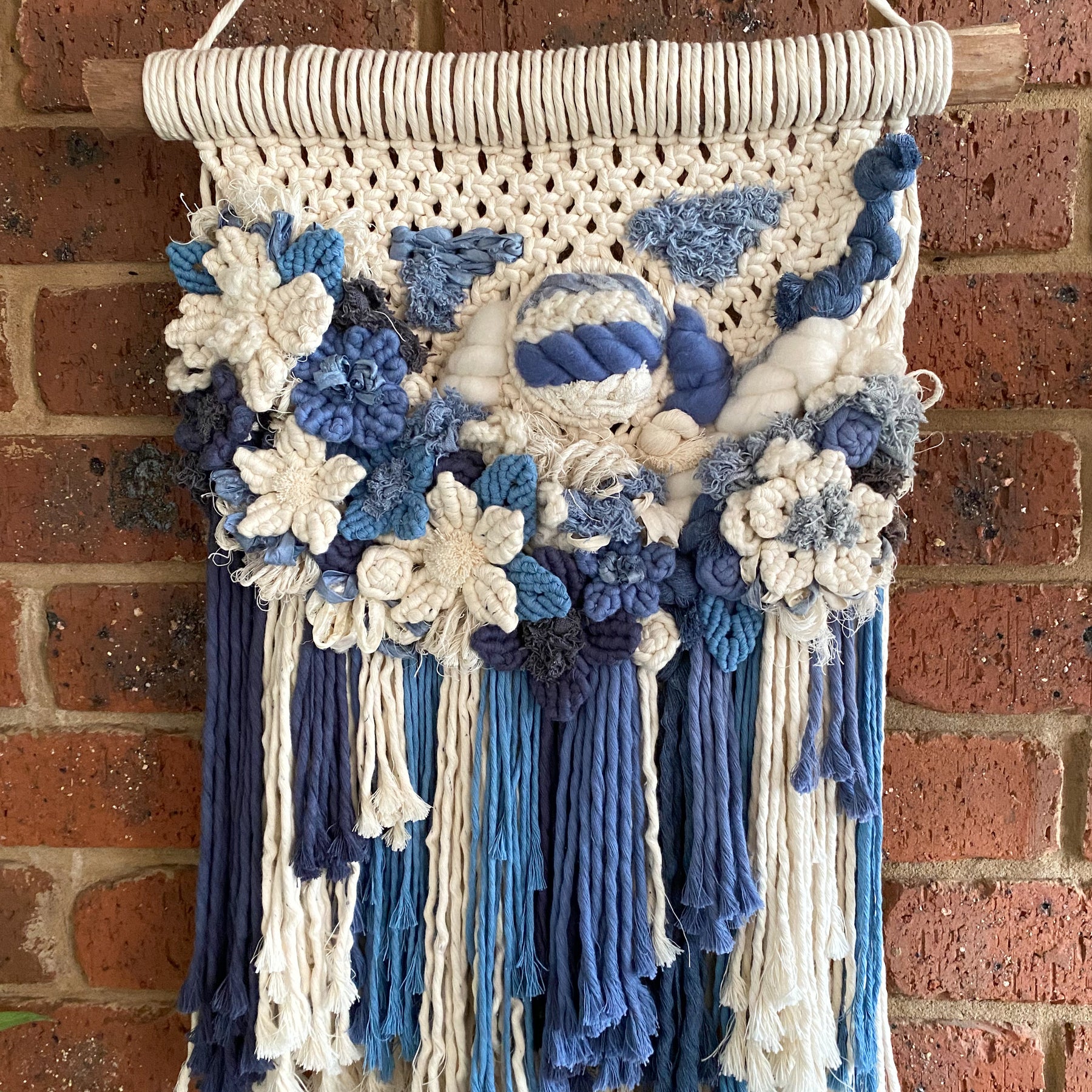 Macrame Floral Wall Hanging - Beautiful Blues