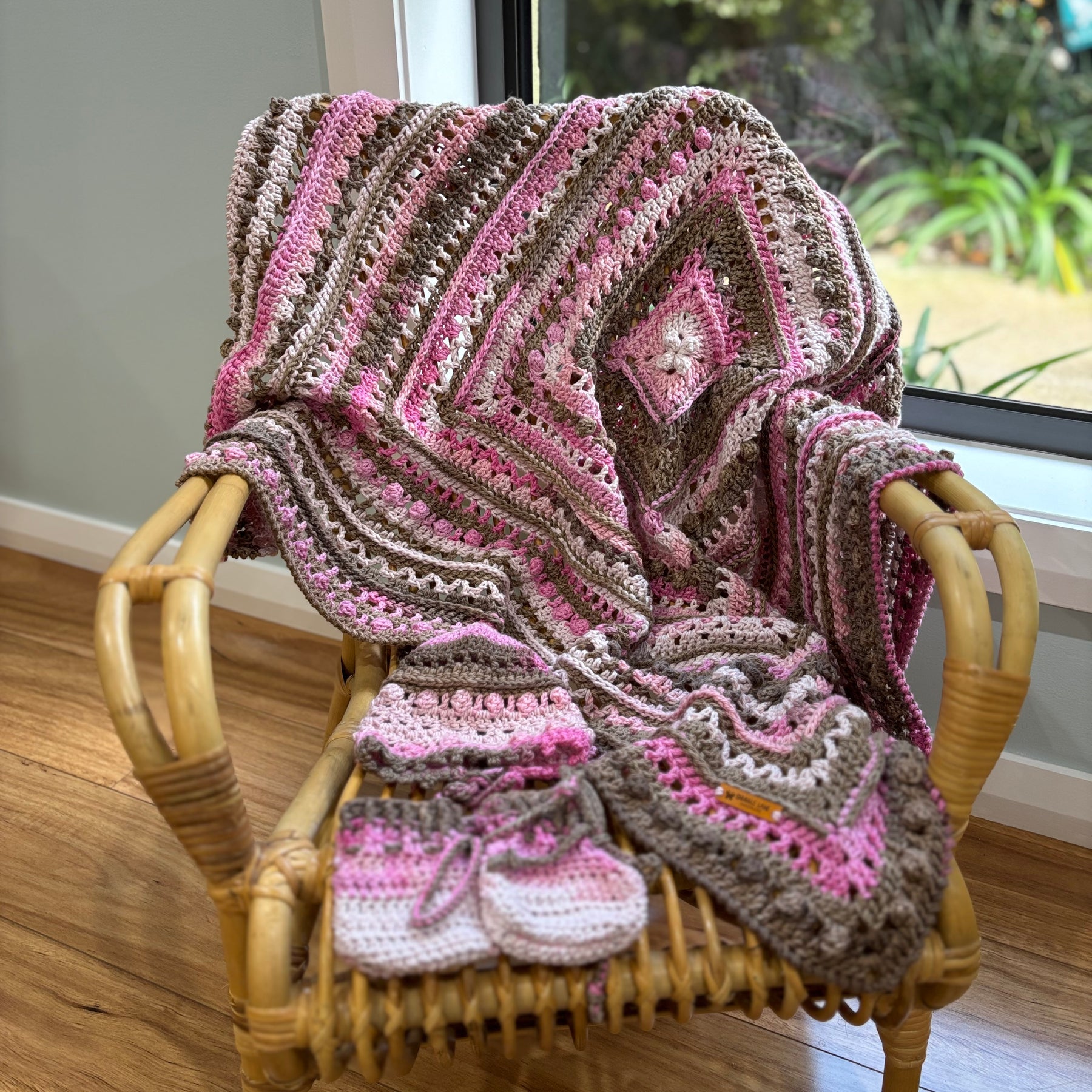 Crocheted baby Blankie, bonnet and bootie set