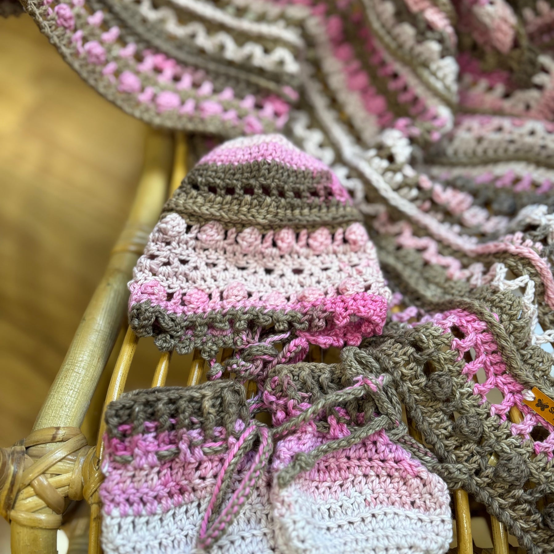 Crocheted baby Blankie, bonnet and bootie set
