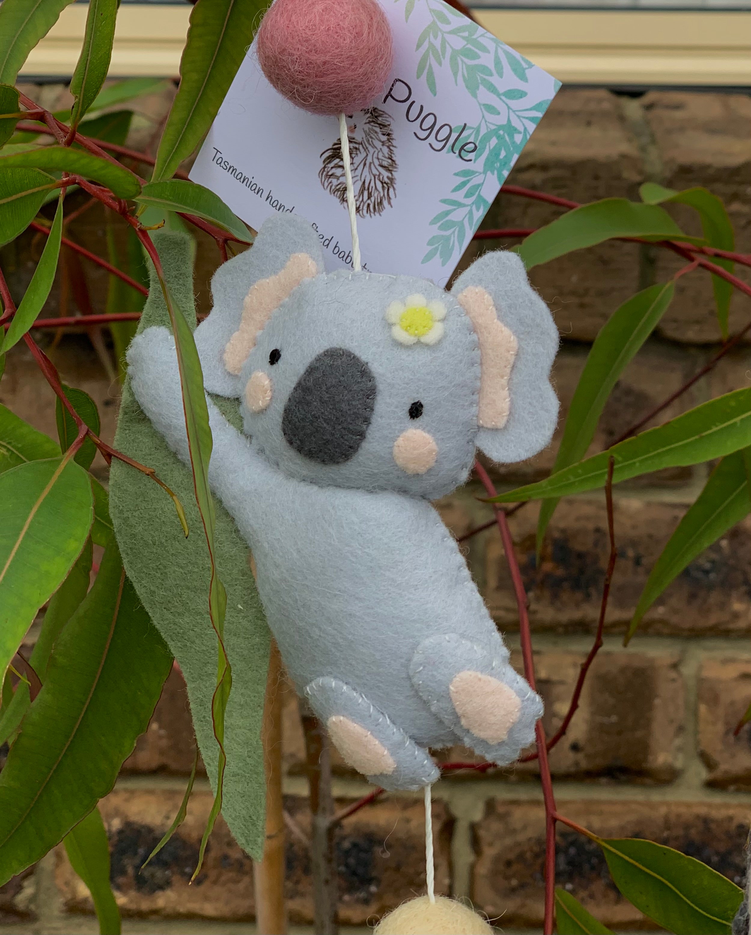 ‘Gura’ Aussie animal baby mobile