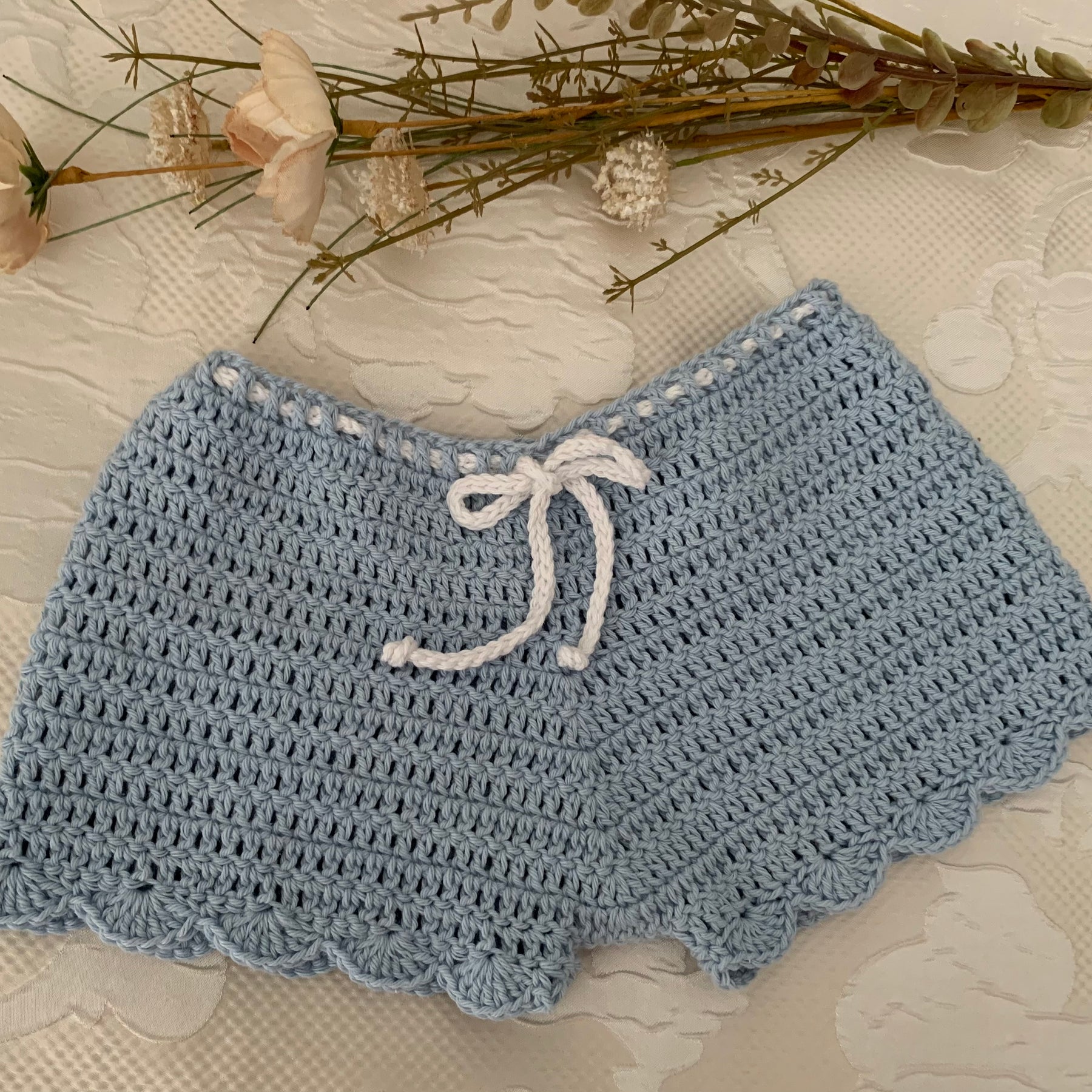 Girls Crocheted cotton shorts ,size 2/3