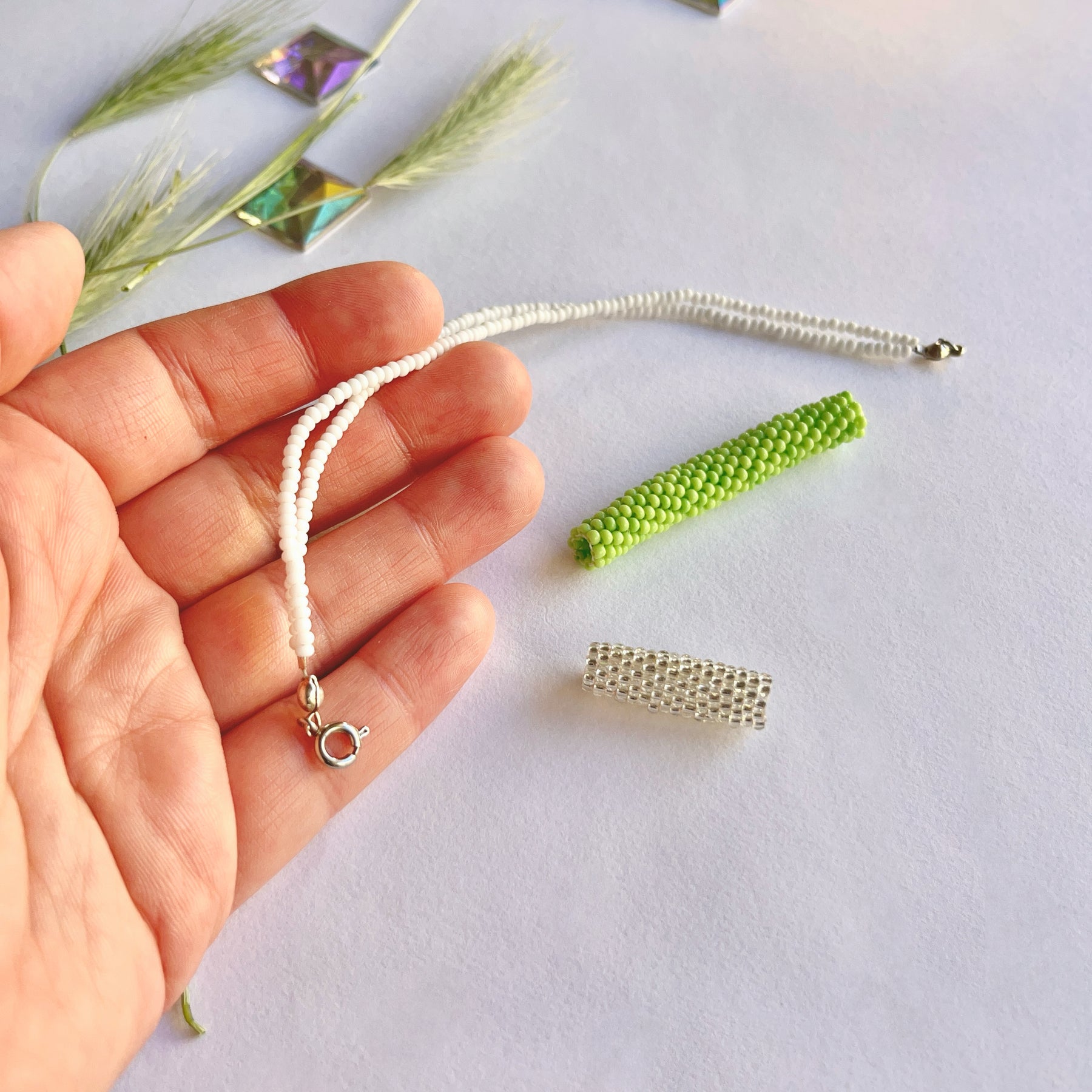 SPRING VIBES | beaded bracelet TRANSFORMER | green & silver