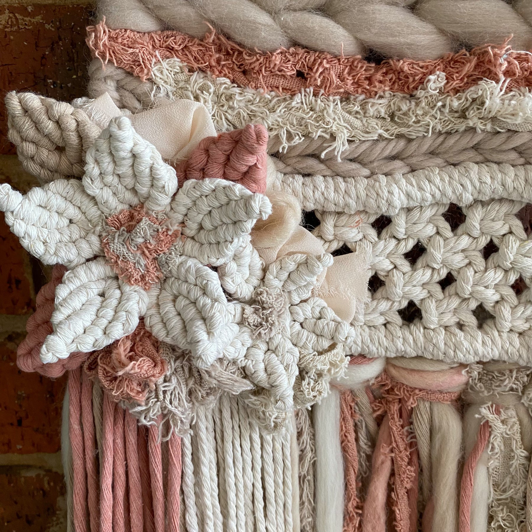 Macrame Floral Weave Wall Hanging - Neutral Tones