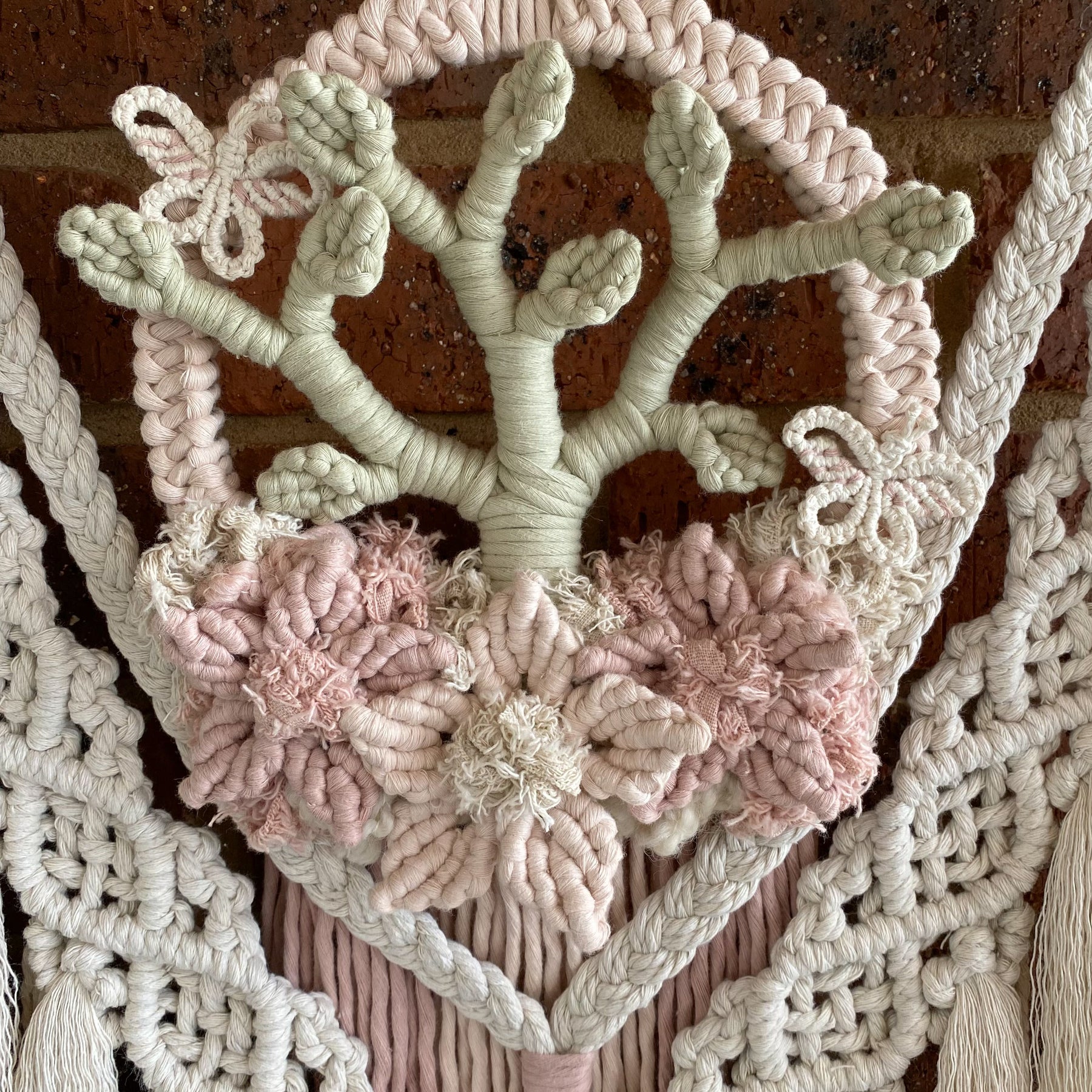 Macrame Floral Wreath Hanging Shelf - Large Size