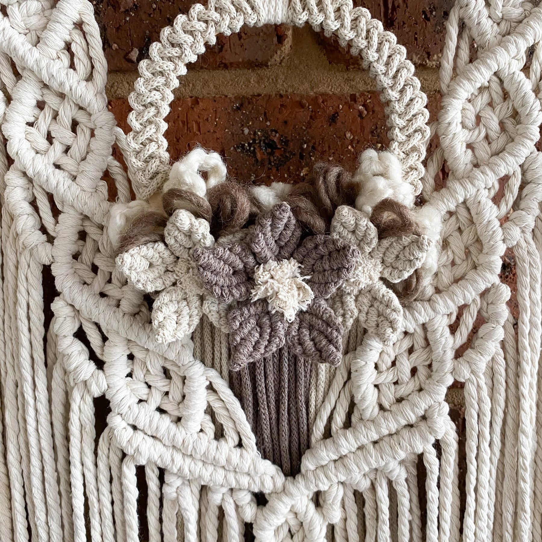 Macrame Floral Wreath Hanging Shelf - Small Size