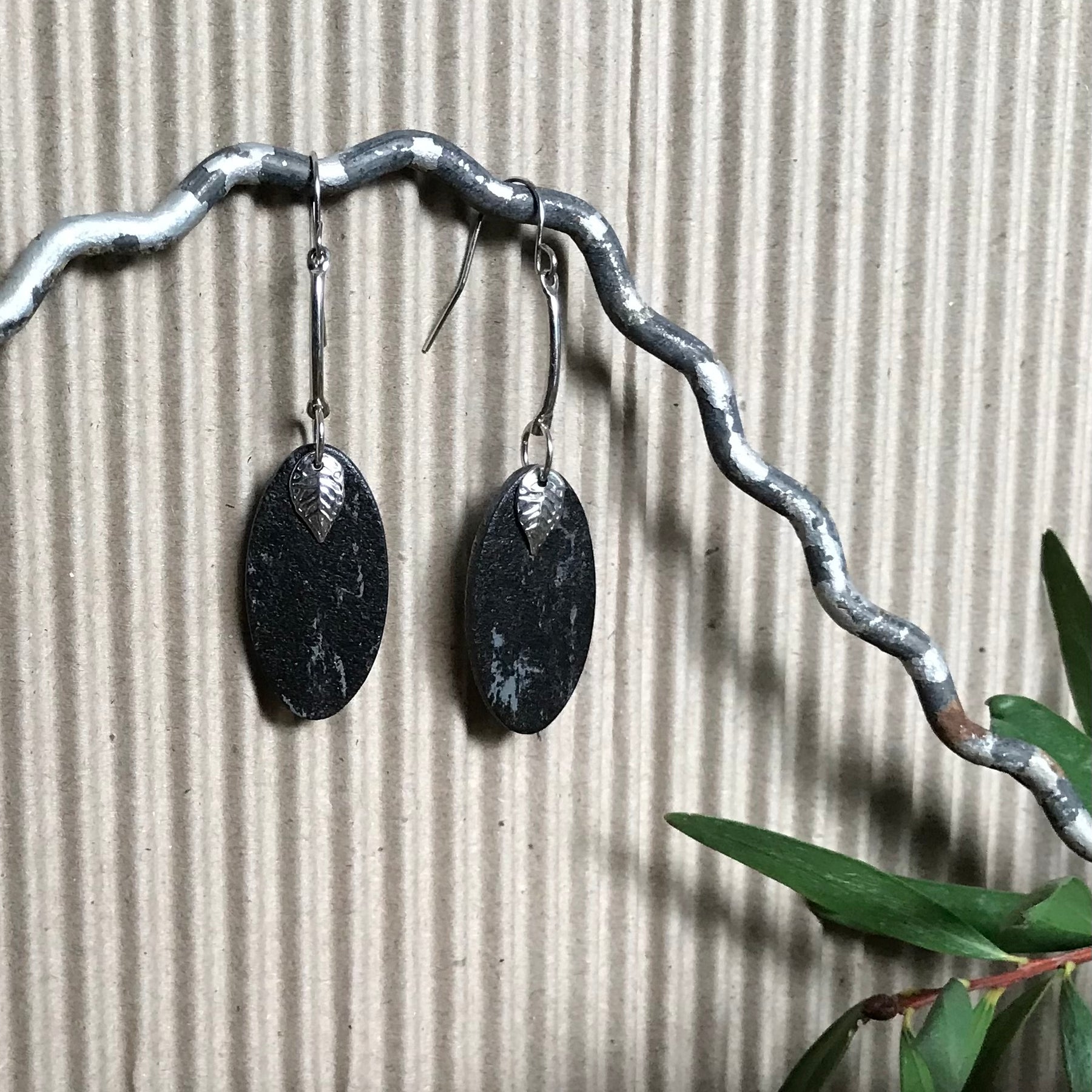 FLOORING EARRINGS