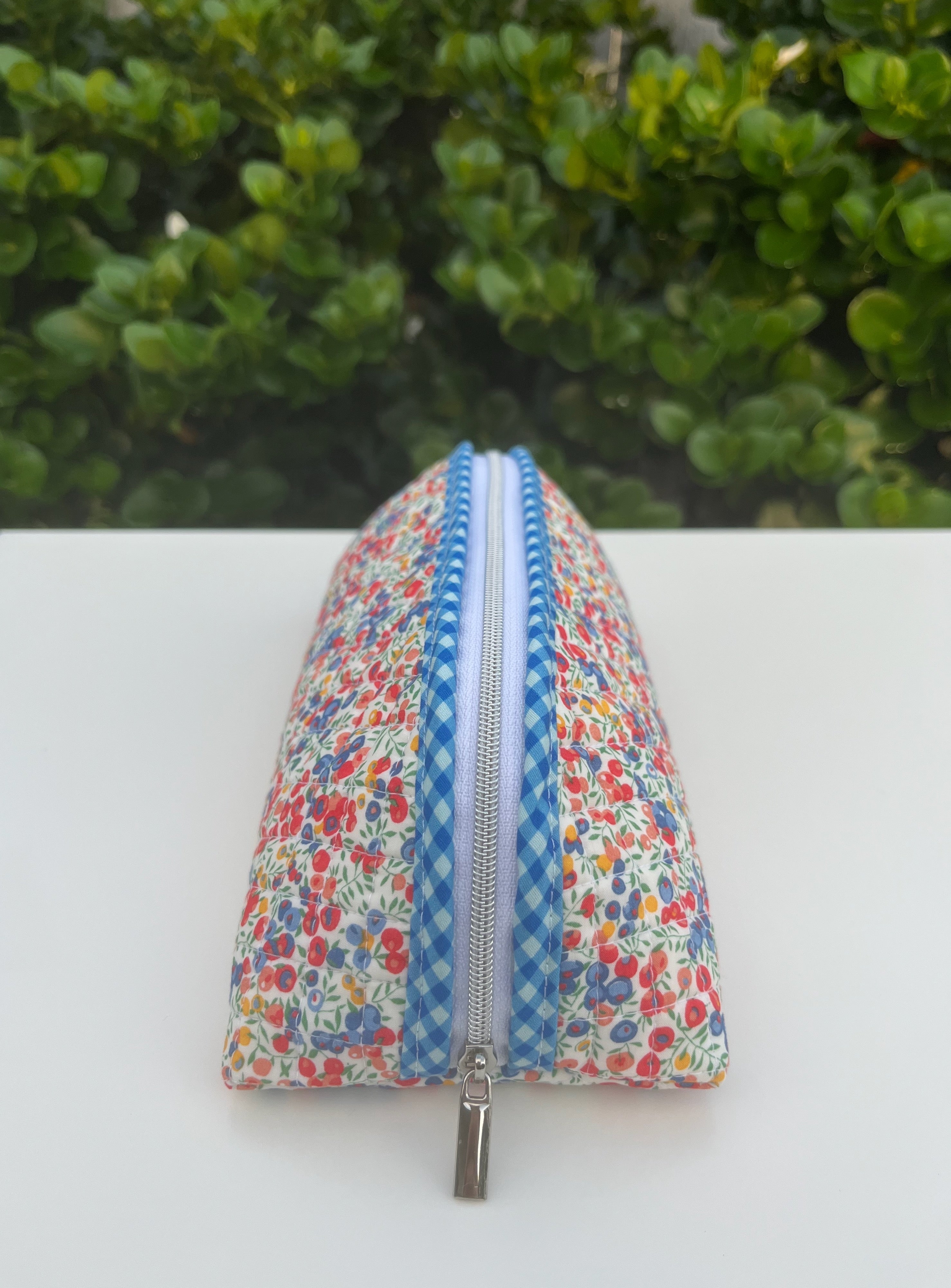 Quilted Trixie Zip Pouch – Liberty 'Wiltshire Bud Red'