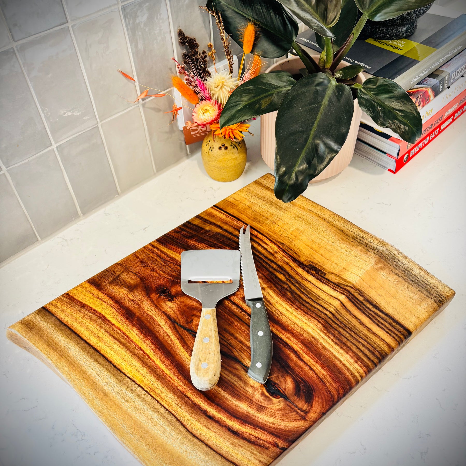 Hardwood Camphor Laurel Charcuterie Board 300x415x25mm