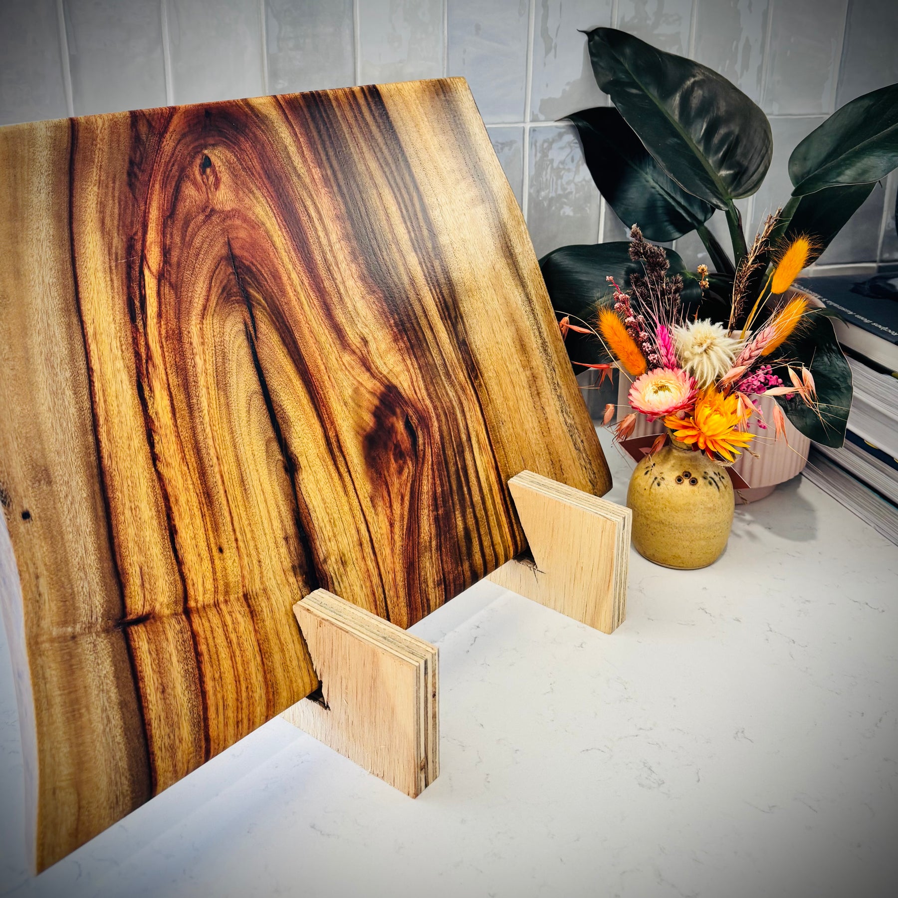 Hardwood Camphor Laurel Charcuterie Board 300x415x25mm