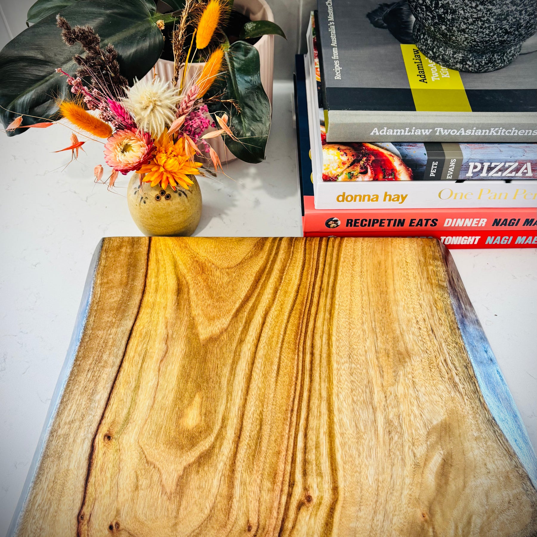 Hardwood Camphor Laurel Charcuterie Board 300x385x25mm