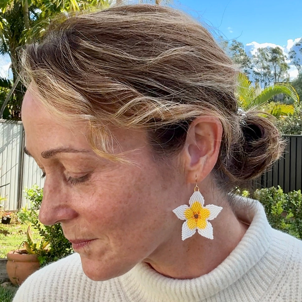 Seed Bead earrings - Frangipani