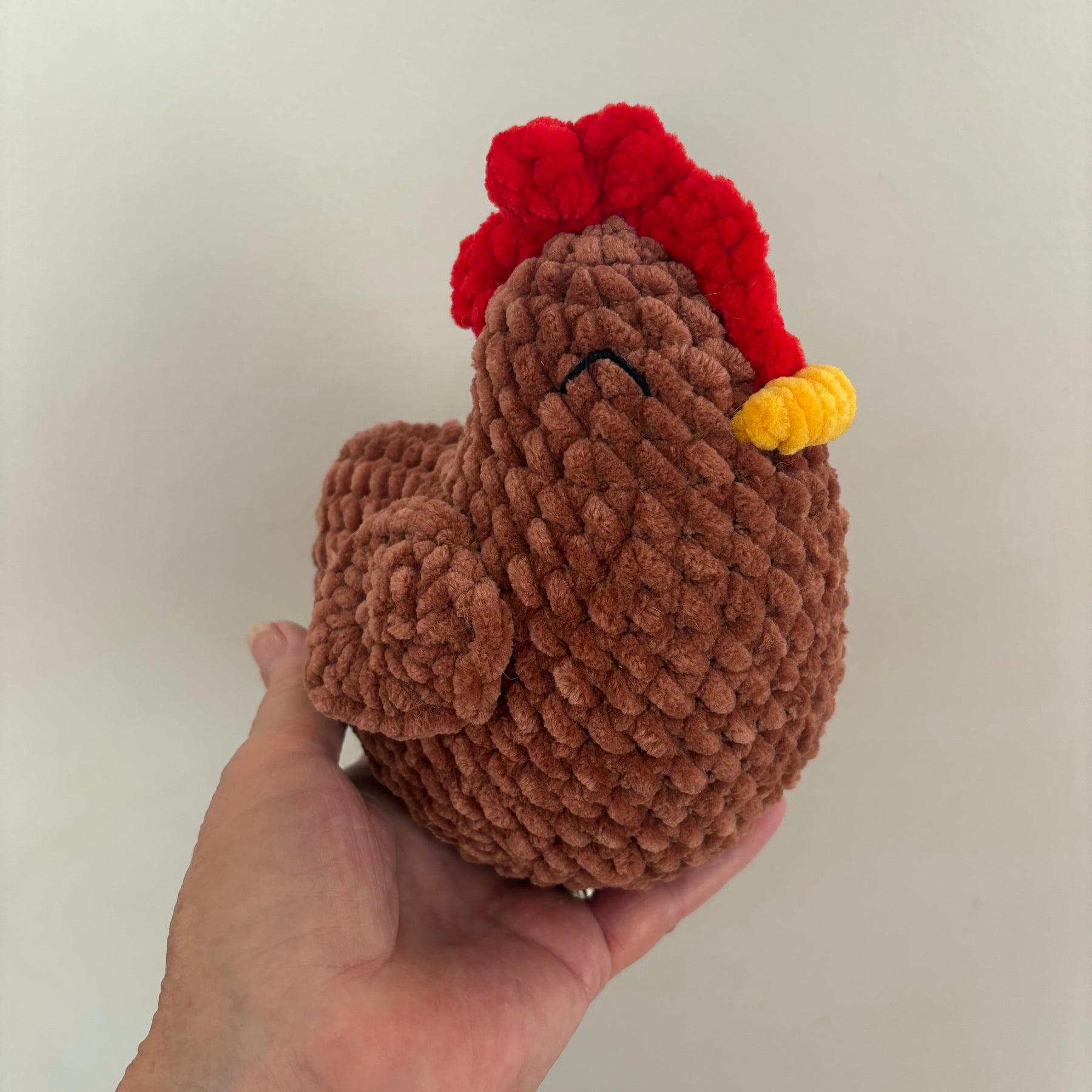 Fluffy chickens, soft chenille, 17cms, ready to ship