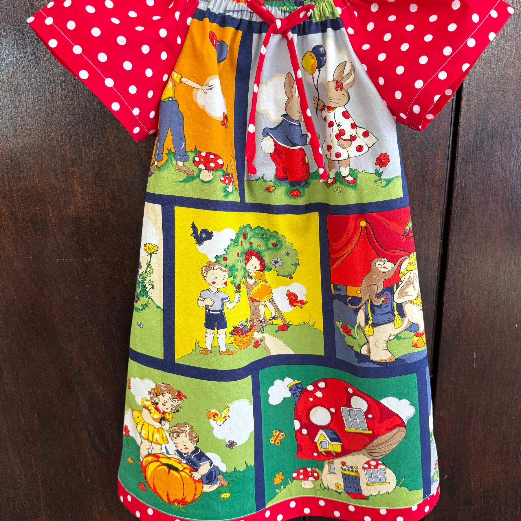 Girls nursery rhyme dress , size three