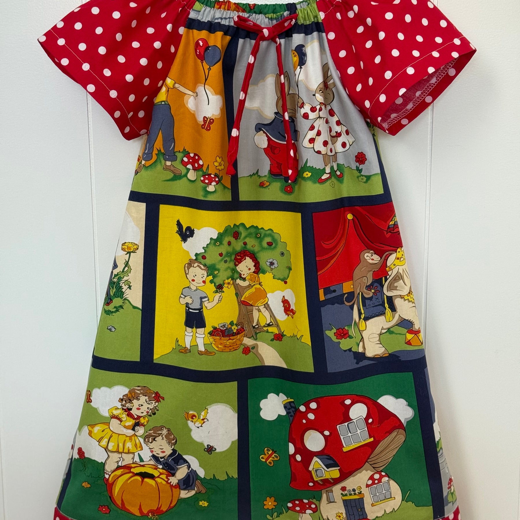 Girls nursery rhyme dress , size three