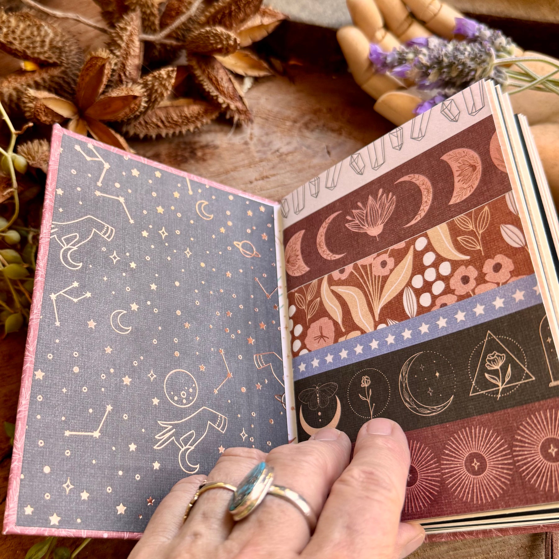 A6 Concertina Spine Journal Burgundy