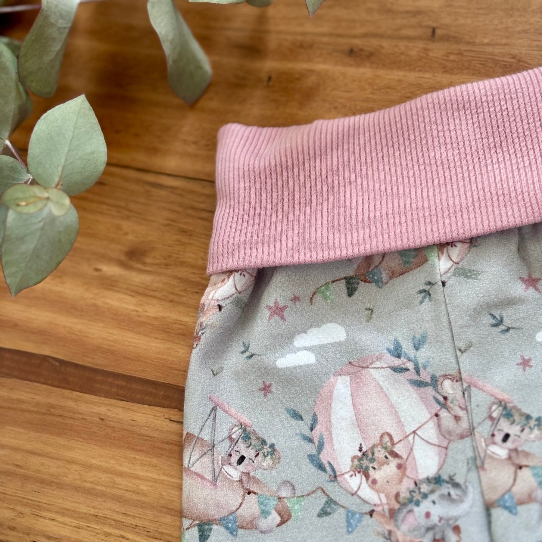 Baby Pants and Hat Set | Pink Hot Air Balloons | Size Newborn to 1 | Made to Order