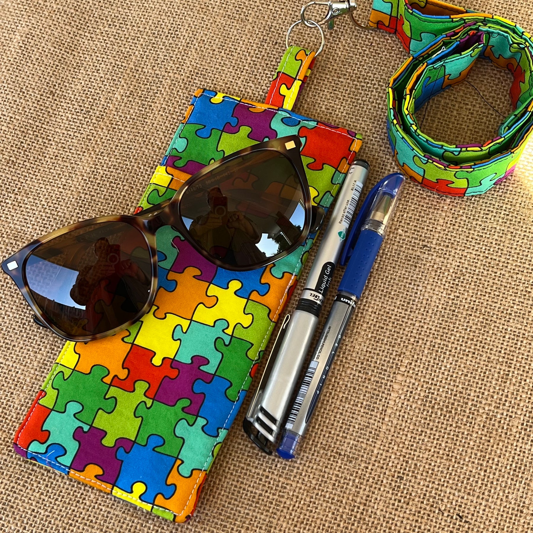 Lanyard and Clip-On Glass & Pen Holder | Hands-Free Convenience