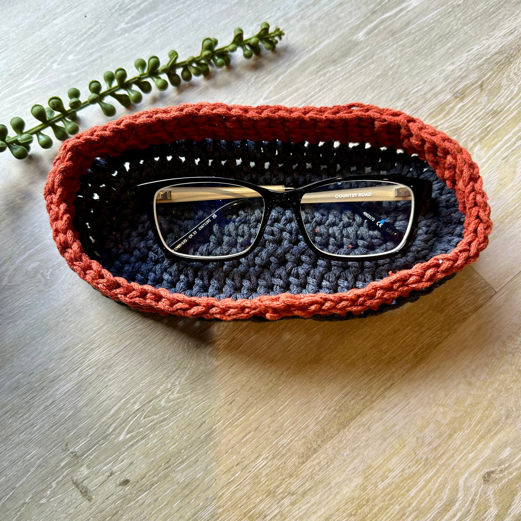Oval Crochet Basket – Handmade Organiser for Glasses, Keys & Jewellery