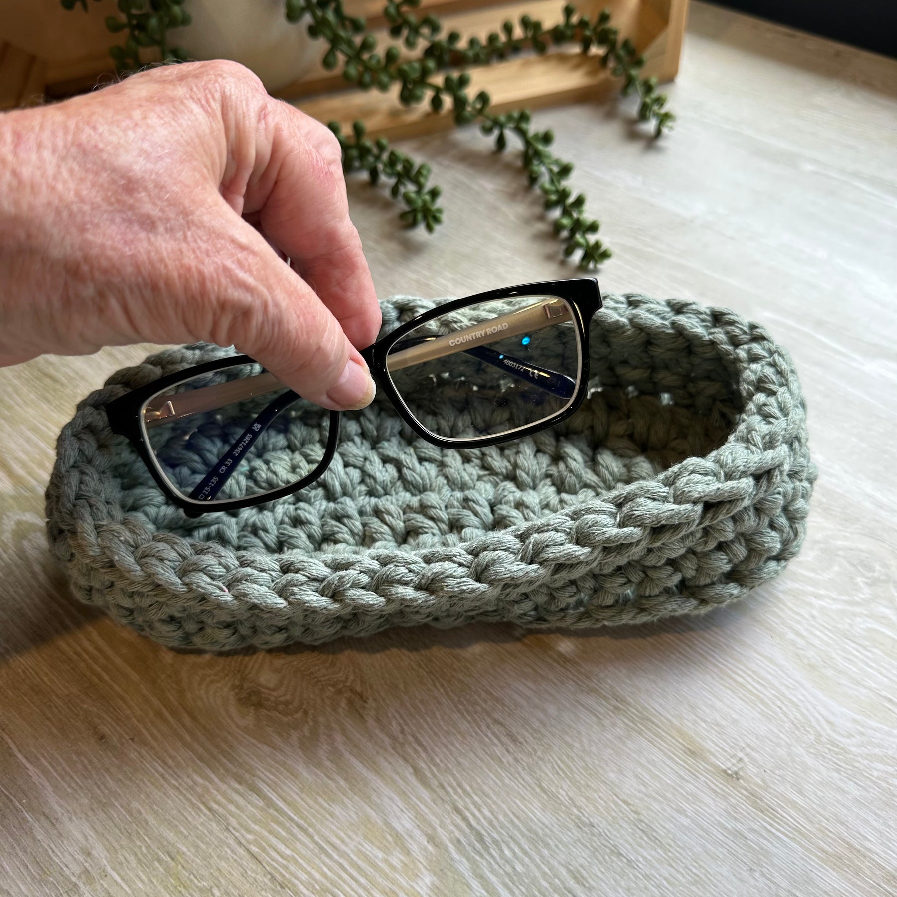 Sage Green Macramé Basket – Oval Catch-All for Glasses, Keys & Trinkets
