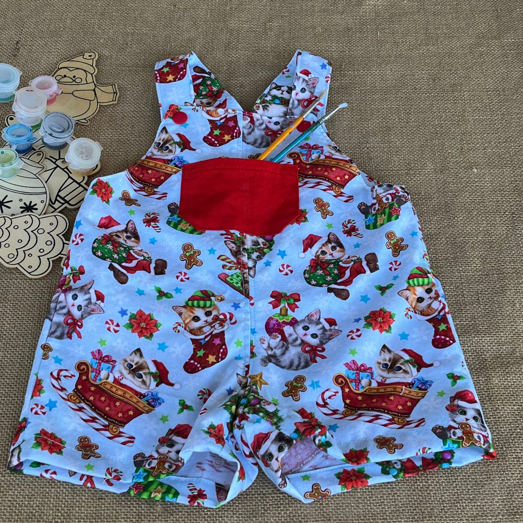 Christmas baby overalls/shorts | cute kittens
