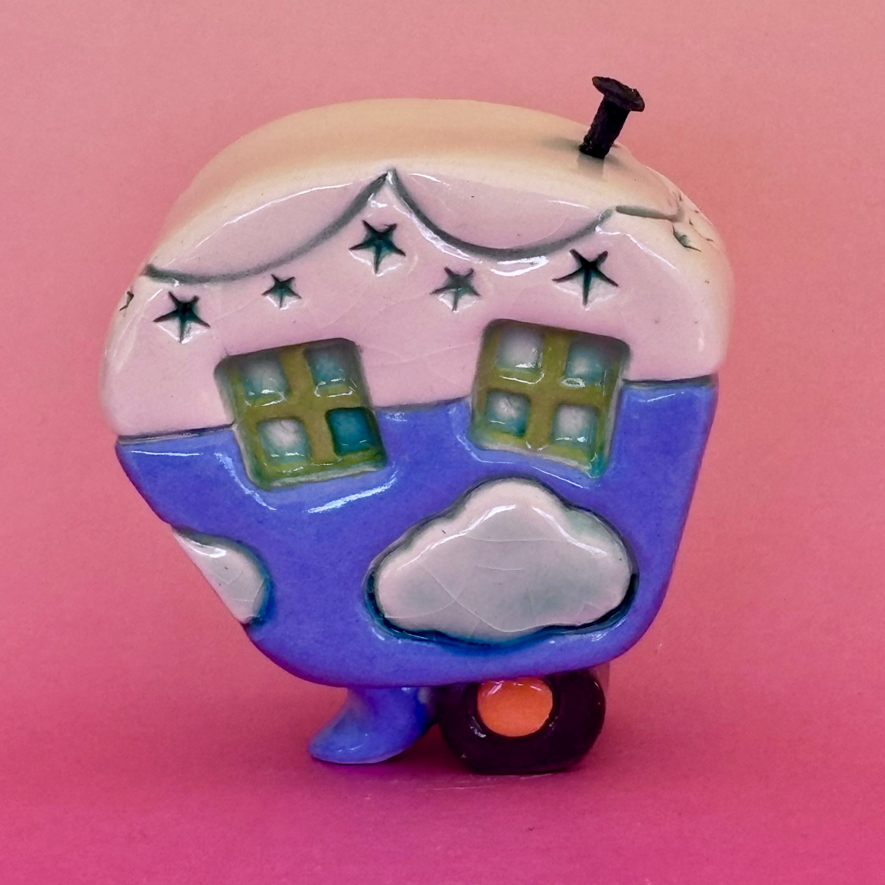Small Retro Collectable Ceramic Caravan