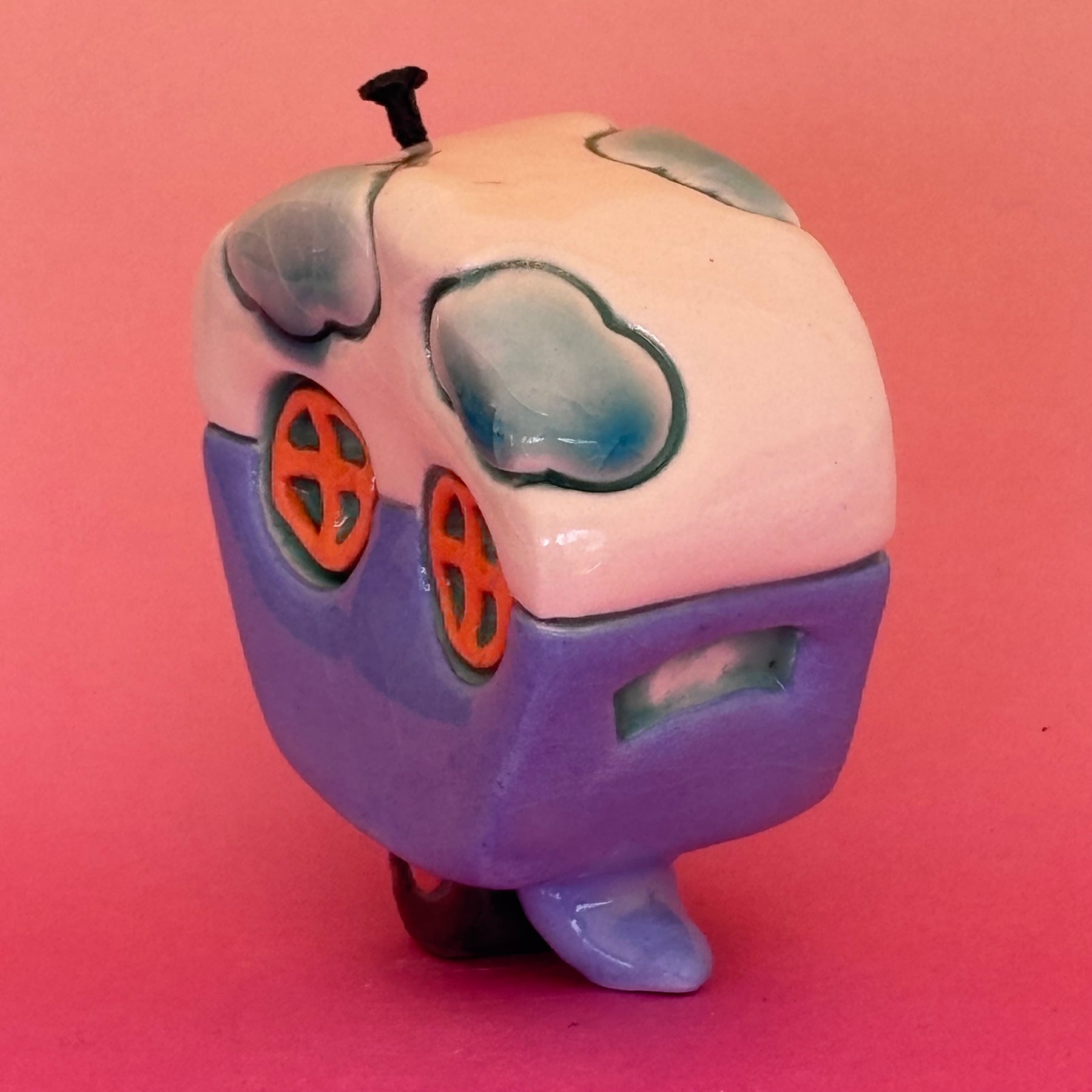 Small Retro Collectable Ceramic Caravan