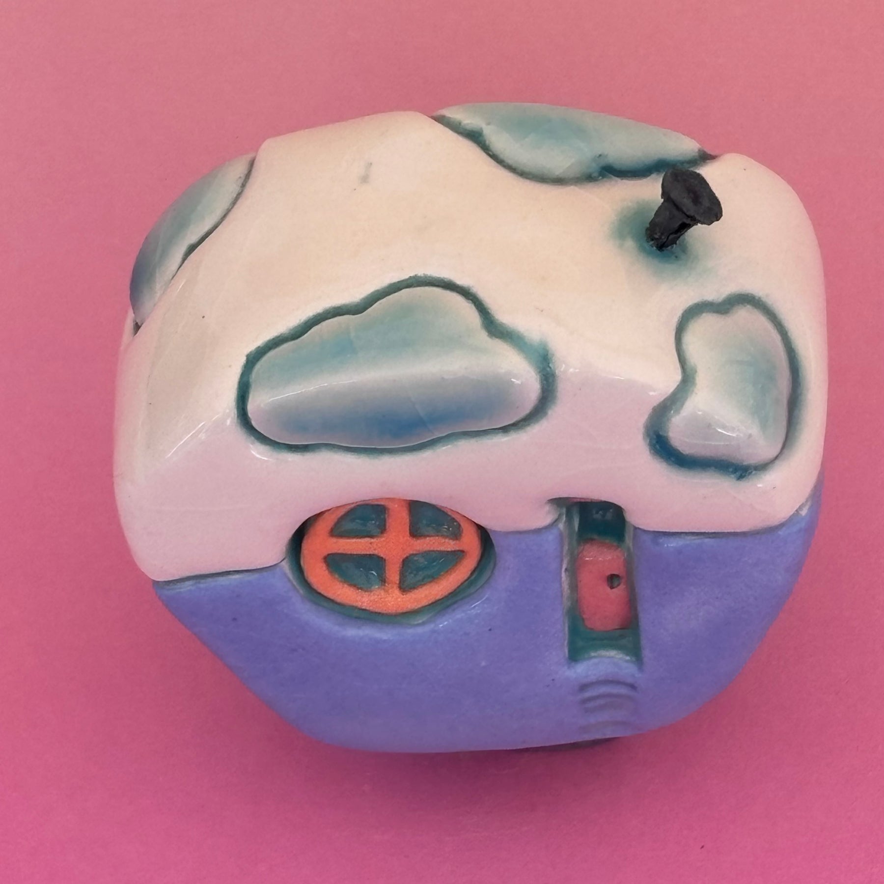 Small Retro Collectable Ceramic Caravan
