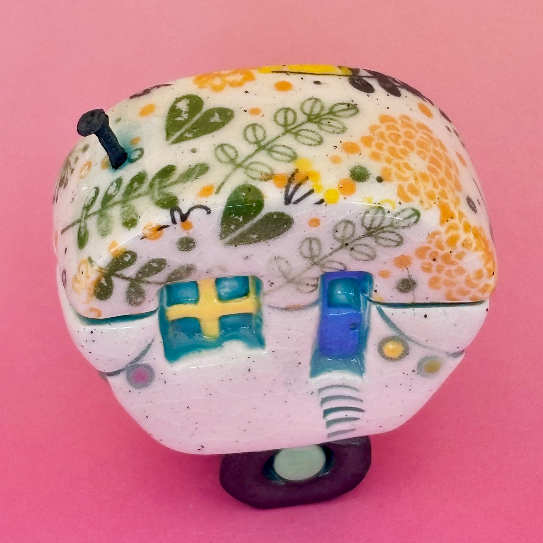 Small Retro Collectable Ceramic Caravan