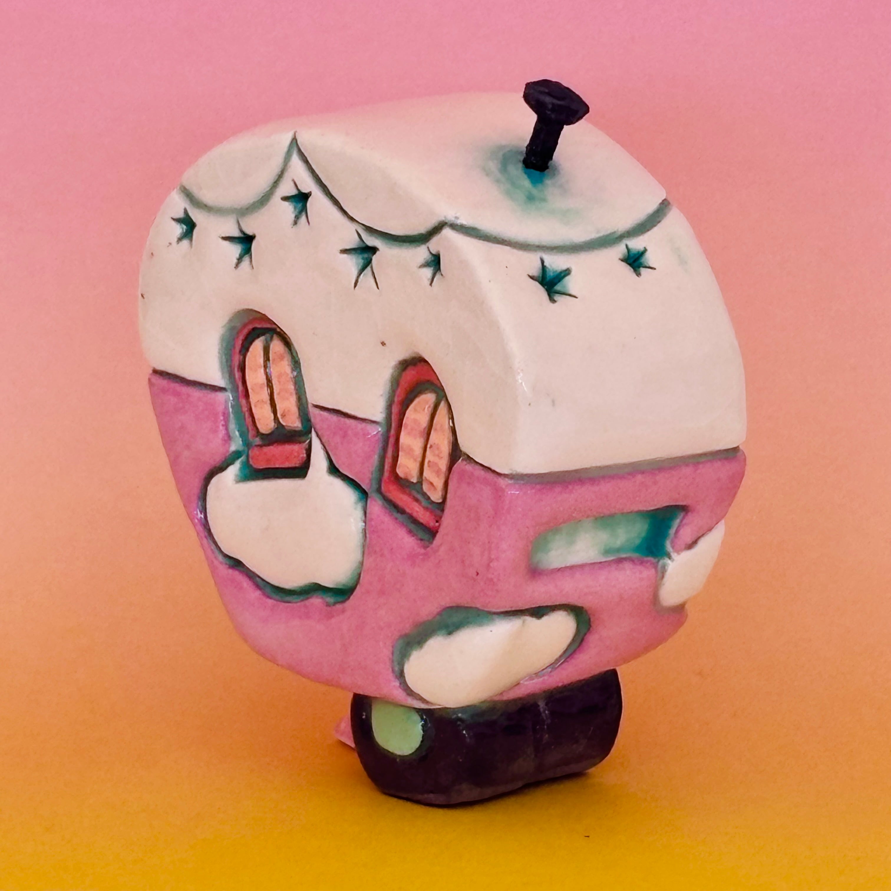 Small Retro Collectable Ceramic Caravan