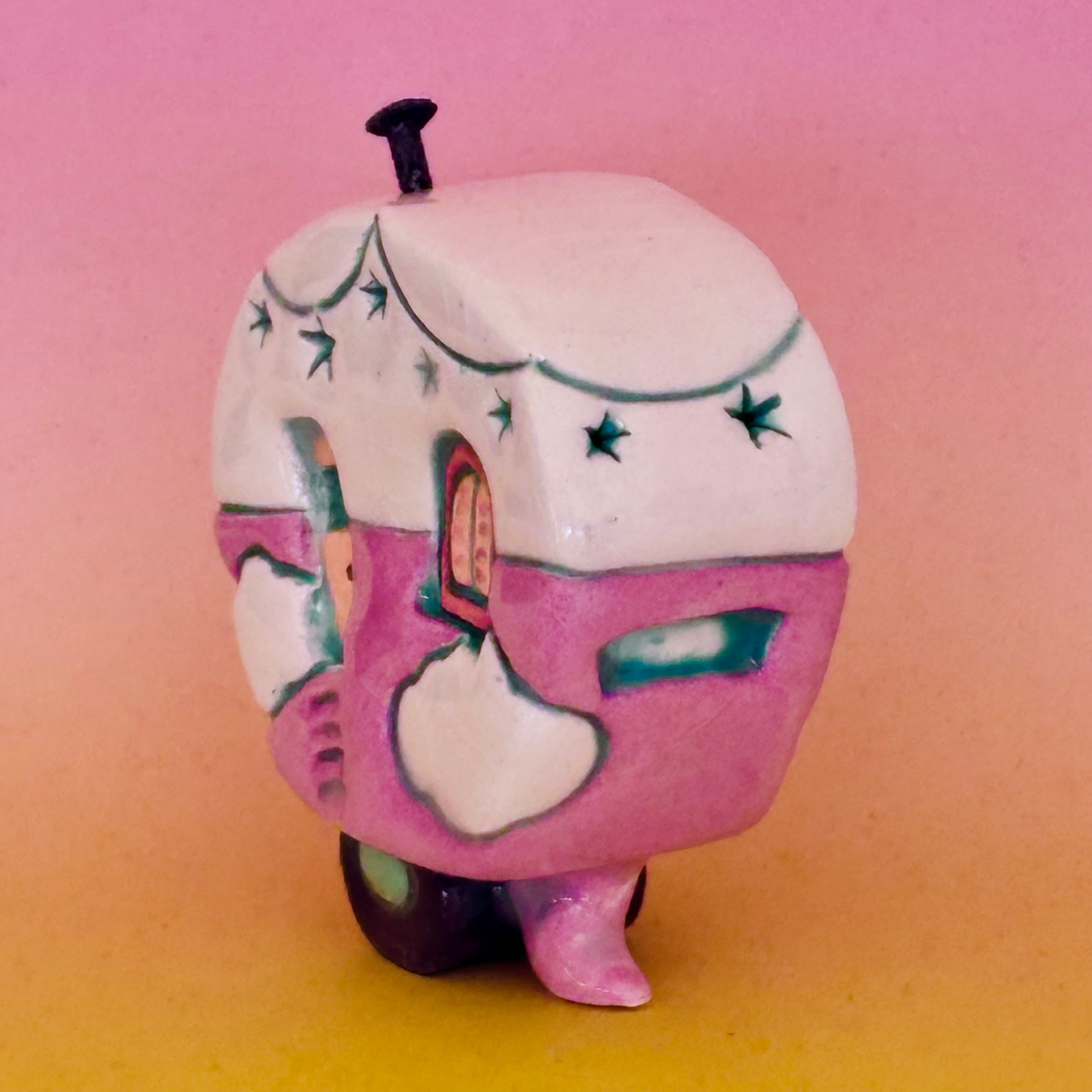 Small Retro Collectable Ceramic Caravan