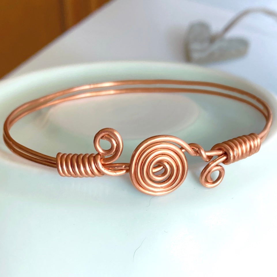 Copper spirals bangle bracelet | Double wire band | Celtic-inspired jewellery