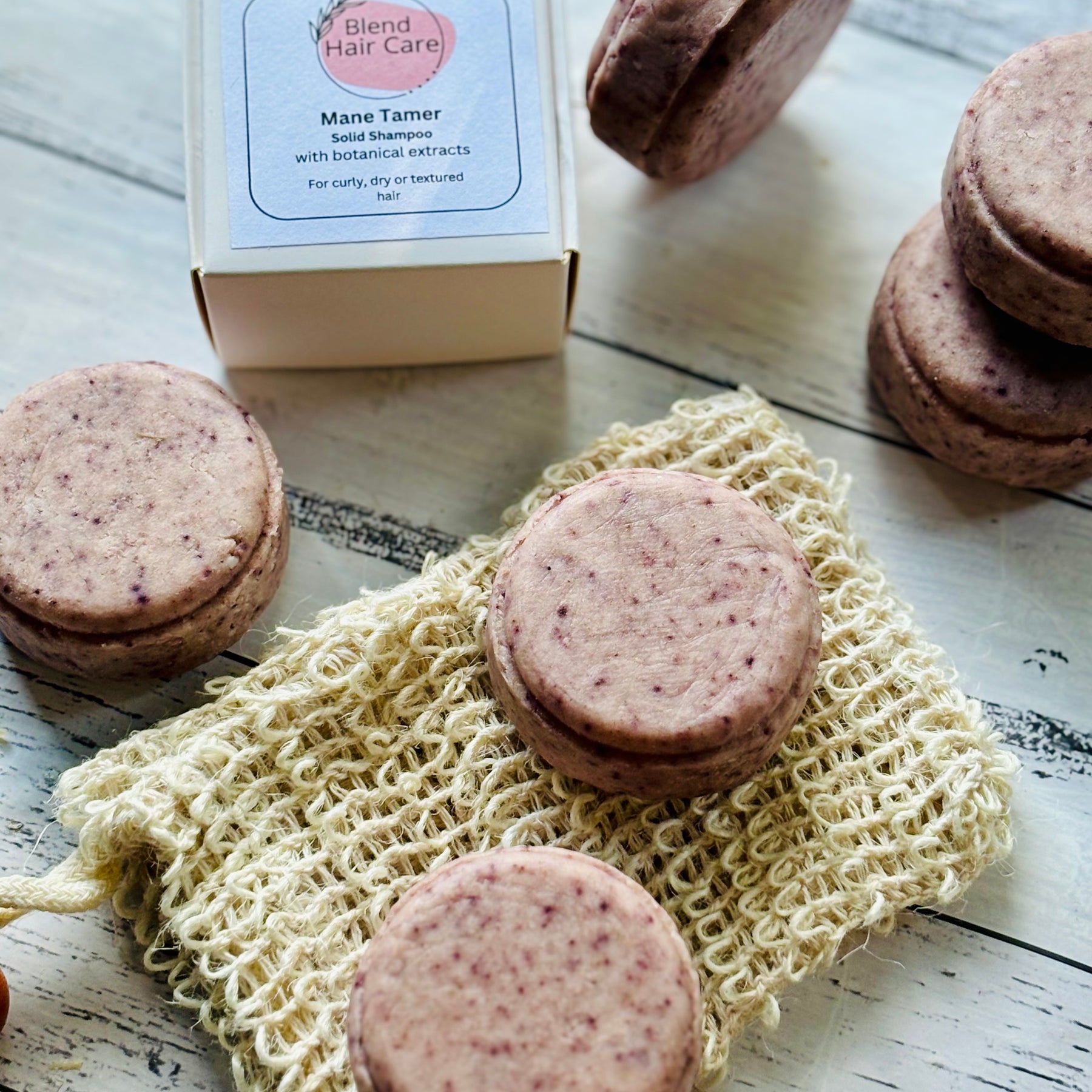 Solid Shampoo Bars with Botanical Extracts.