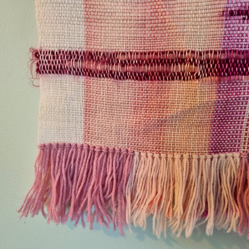 australian-artist-handmade-handwoven-pink-wallhanging-1.5