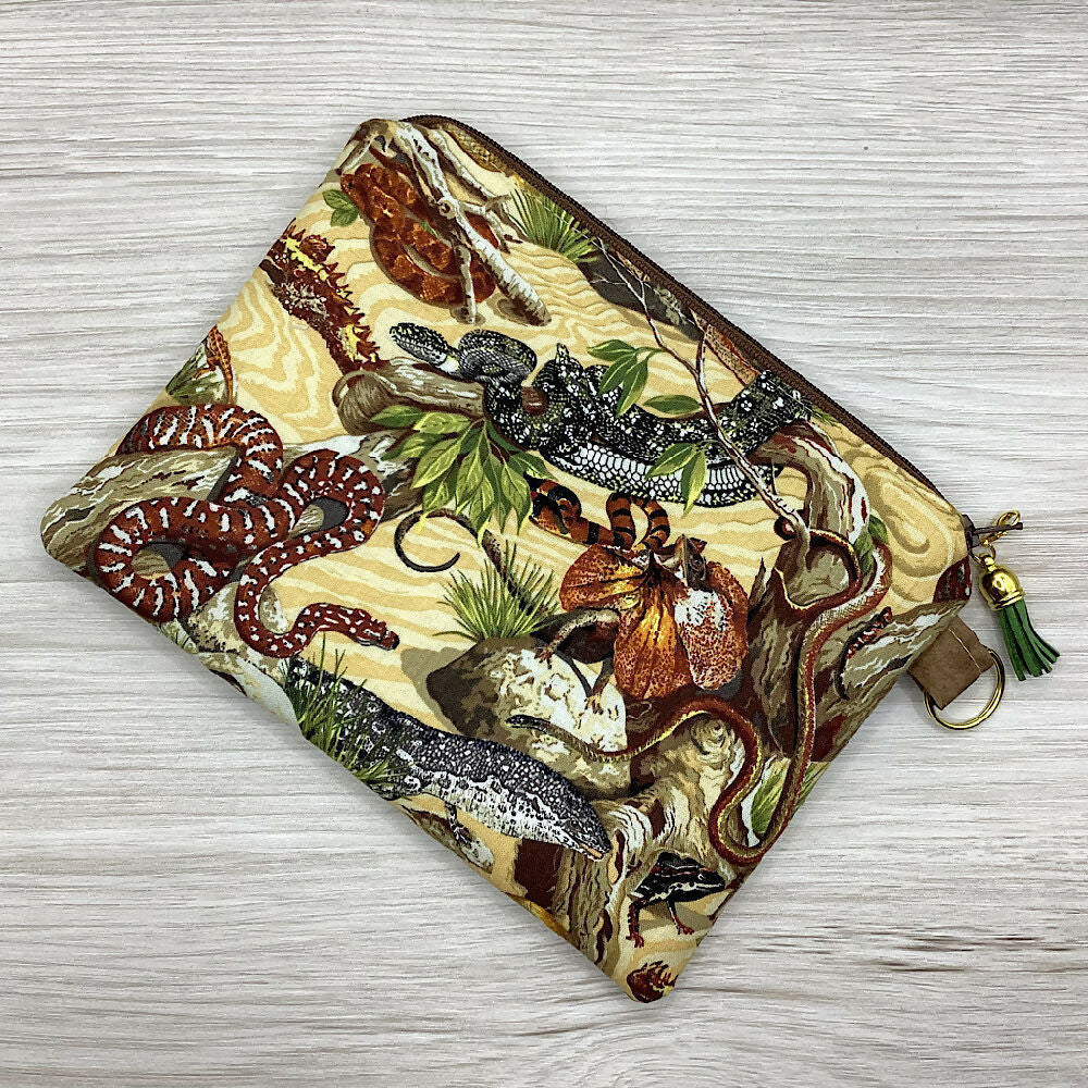 Snakes reptiles Zip Pouch (21cm x 16cm) Fully lined, lightly padded