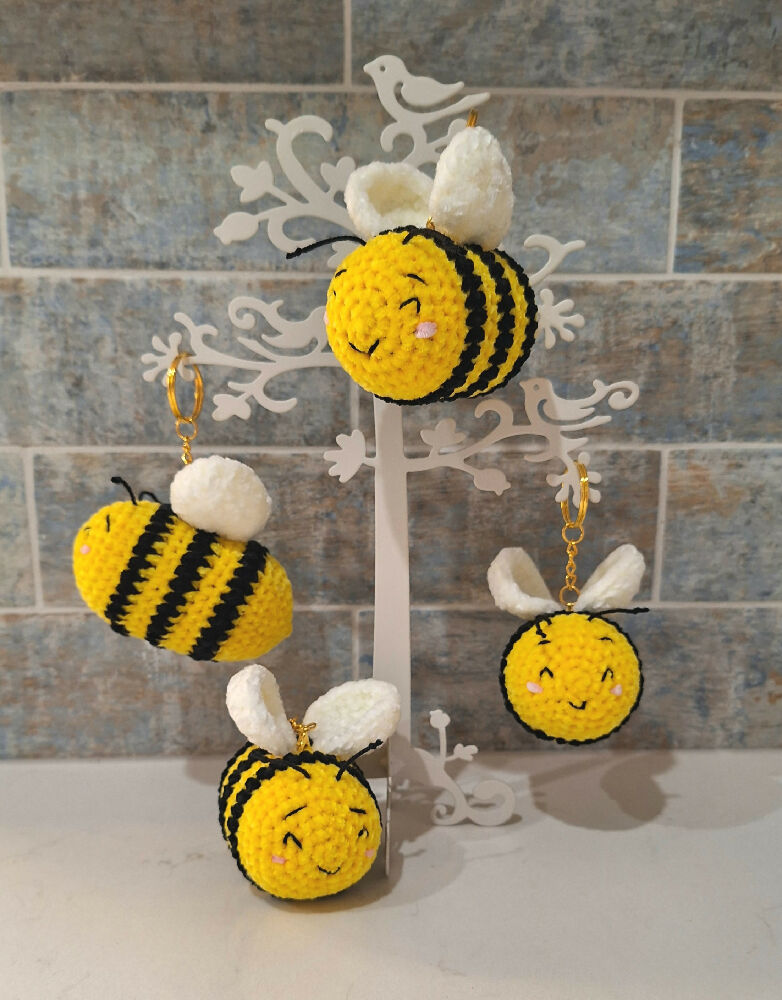 bees on stand