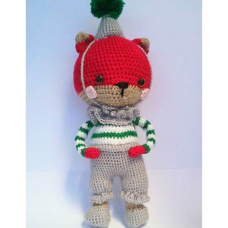 Crochet fox dressed to party!