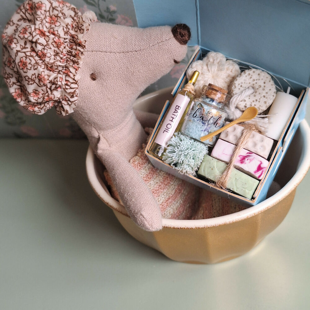 SELF CARE GIFT BOX - 3 variations