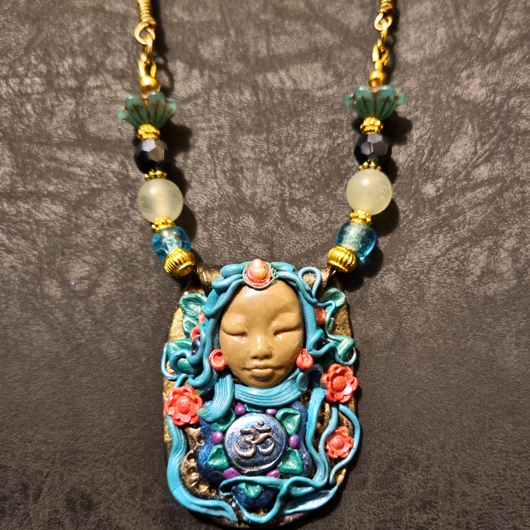 Jade Shanti Om