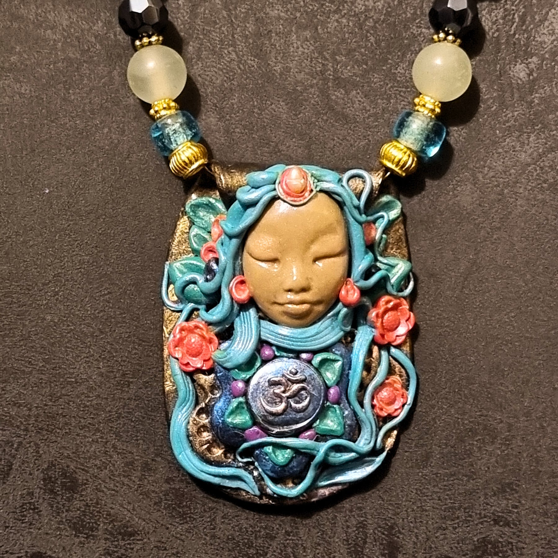 Jade Shanti Om