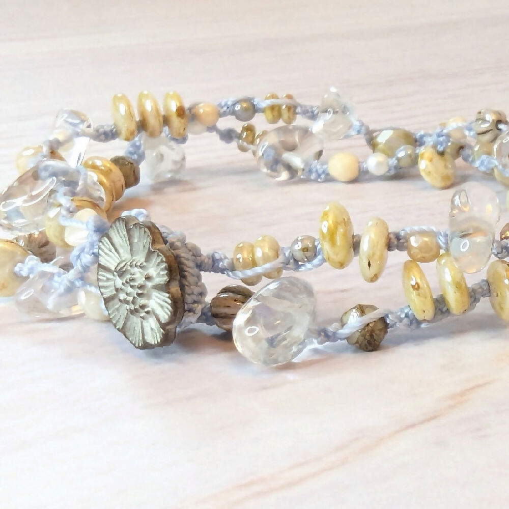 Quartz bracelet | hemp bracelet | beaded bracelet | daisy button bracelet