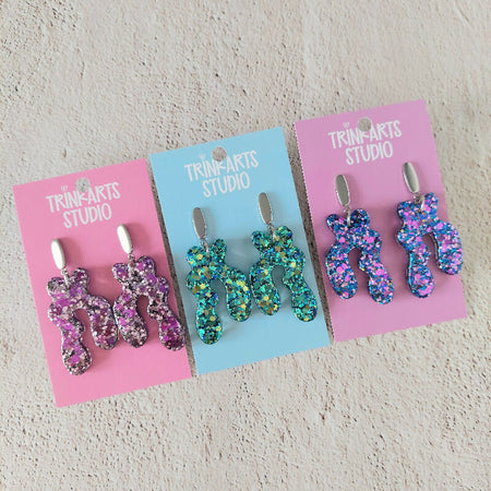 Wavy Arch Glitter Resin Dangle Earrings