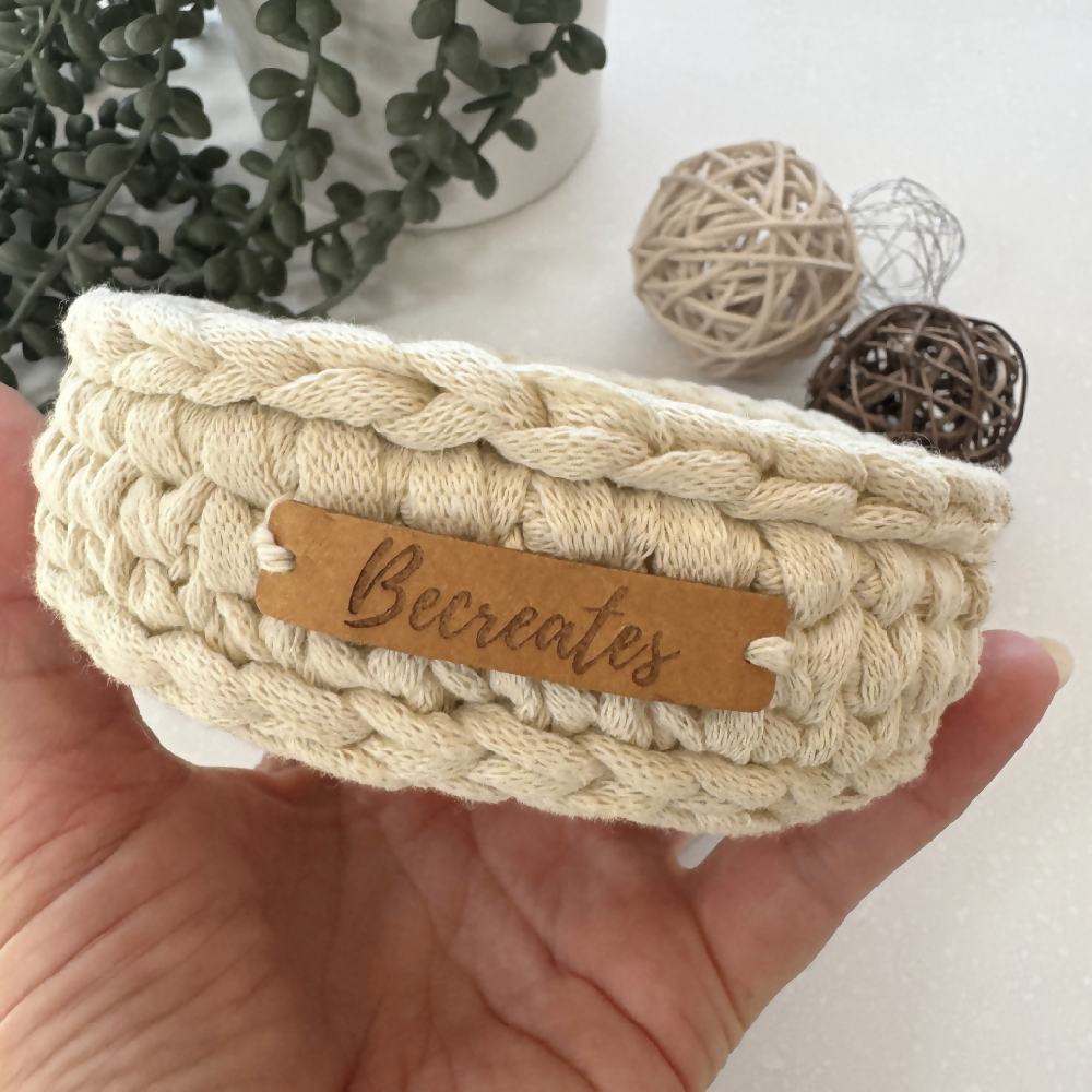 Handmade-crochet-basket-Sand-pixie (6)