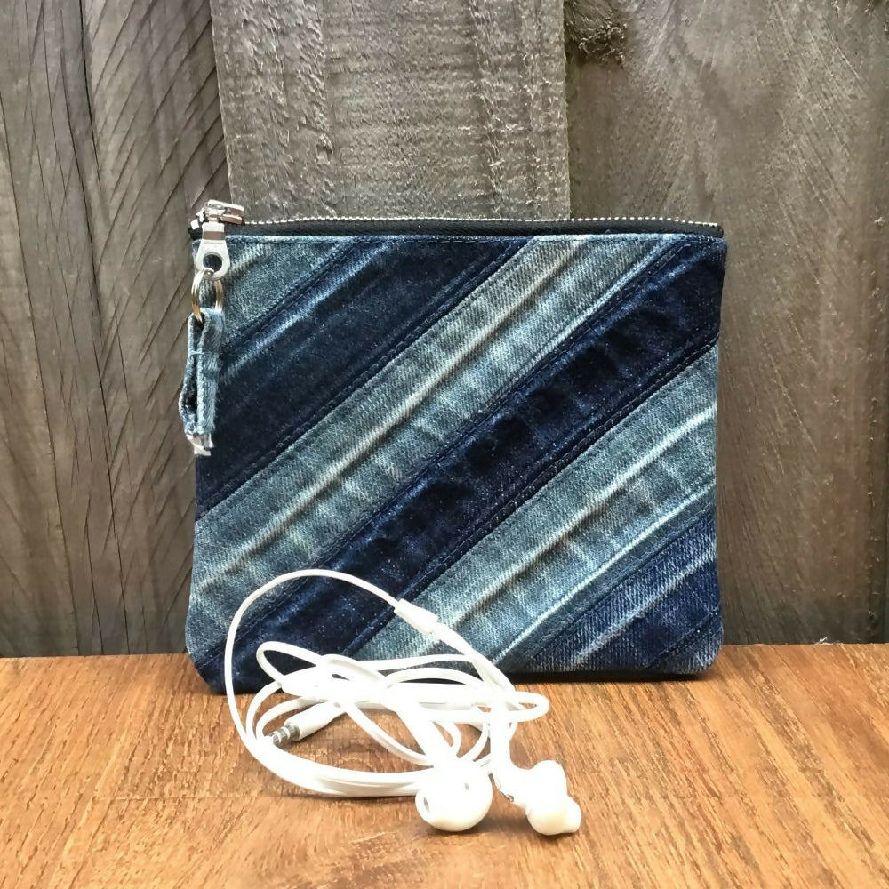 upcycled_denim_purse-10g