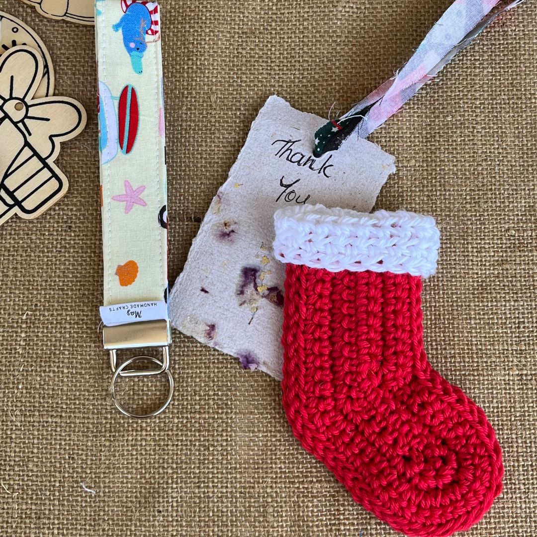 Teacher Keychain Wristlet | Holiday Gift | Christmas fabric | Stocking Stuffer | Secret Santa