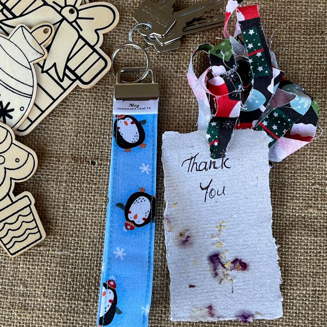 Teacher Keychain Wristlet | Holiday Gift | Christmas fabric | Stocking Stuffer | Secret Santa