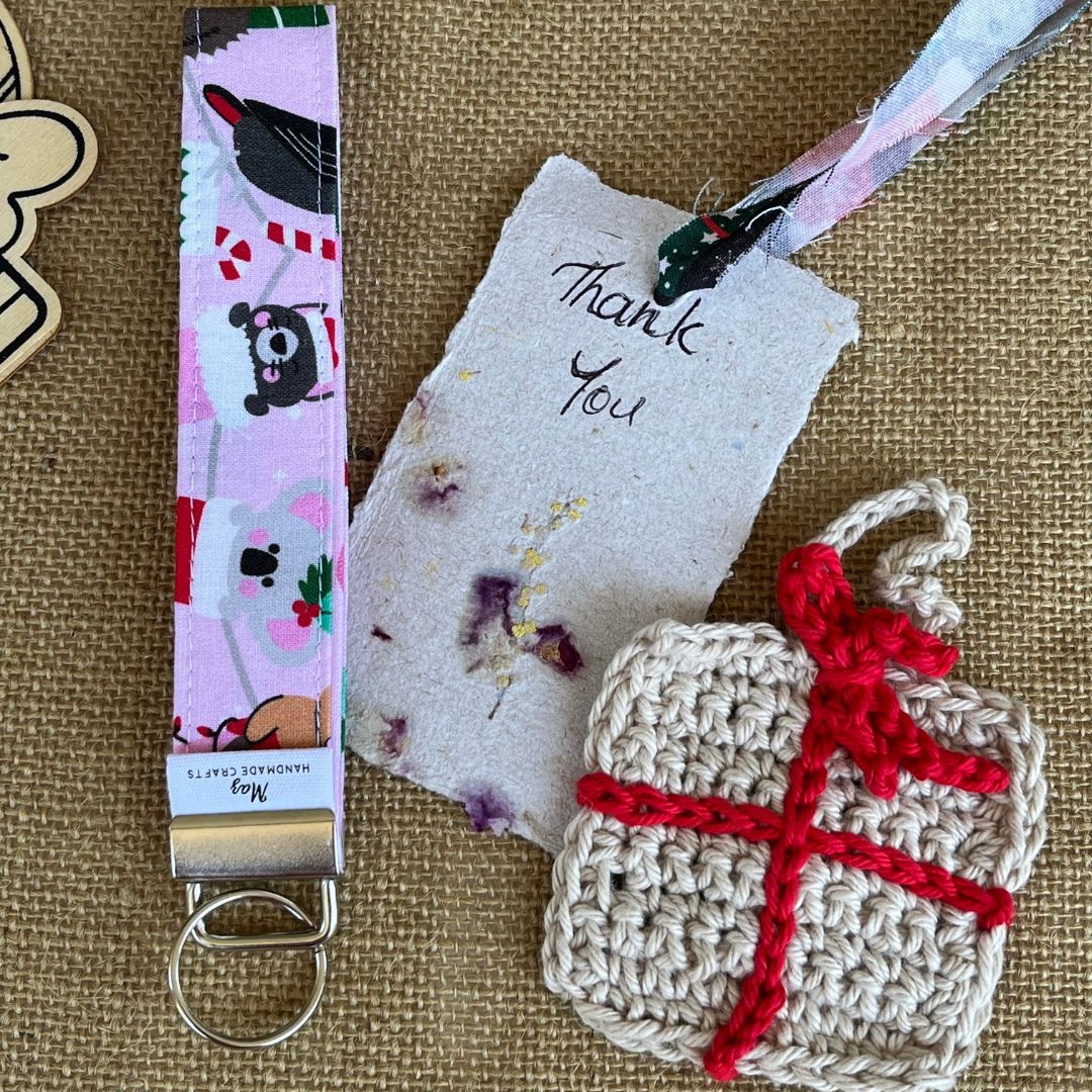 Teacher Keychain Wristlet | Holiday Gift | Christmas fabric | Stocking Stuffer | Secret Santa