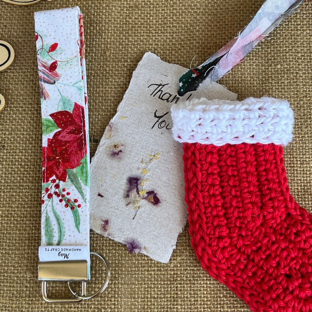 Teacher Keychain Wristlet | Holiday Gift | Christmas fabric | Stocking Stuffer | Secret Santa