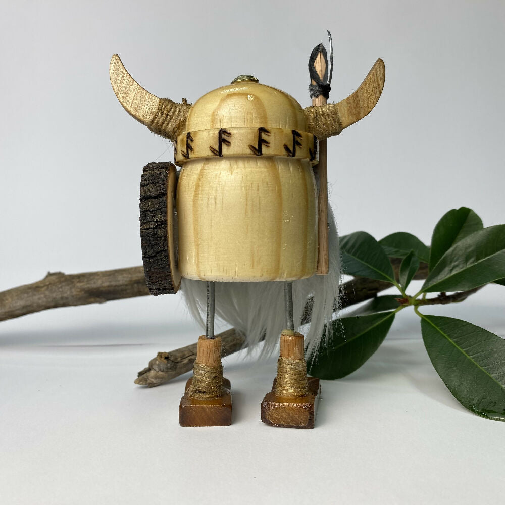 handmade-wood-vikings-2