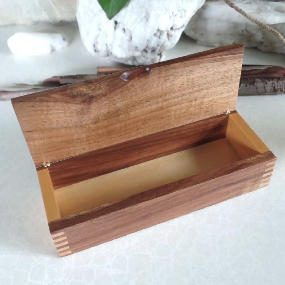 sl joinery box- b&h 2